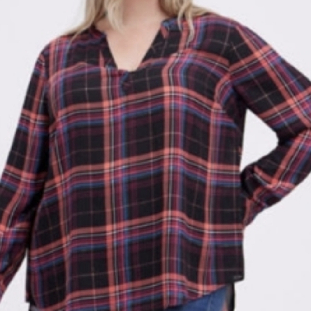 TORRID Plaid Foil Georgette Blouse 00/M-L/10